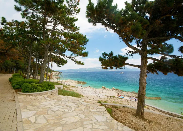 Macarinka, A Luxurious, Private Minutes From The * Ubasico