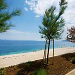 Macarinka, A Luxurious, Private Minutes From The *
