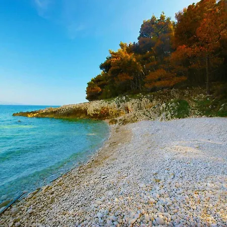 Macarinka, A Luxurious, Private Minutes From The Holiday home